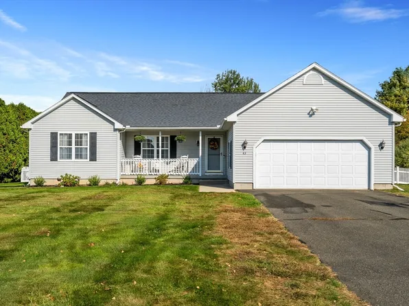 43 Bayberry Dr, Easthampton, MA 01027