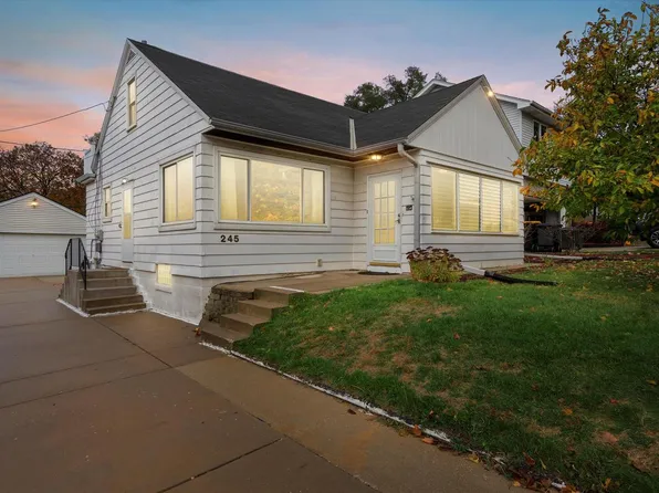 245 North 114th STREET, Wauwatosa, WI 53226