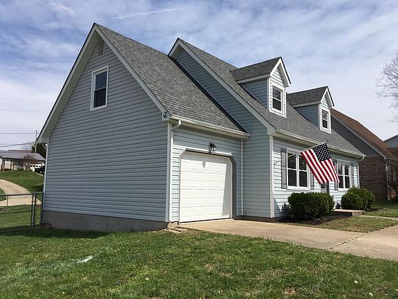 3rd image of 115 Jeremy Dr