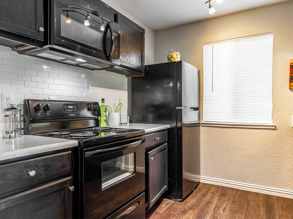 Water Ridge Apartments | 4600 W Pioneer Dr, Irving, TX