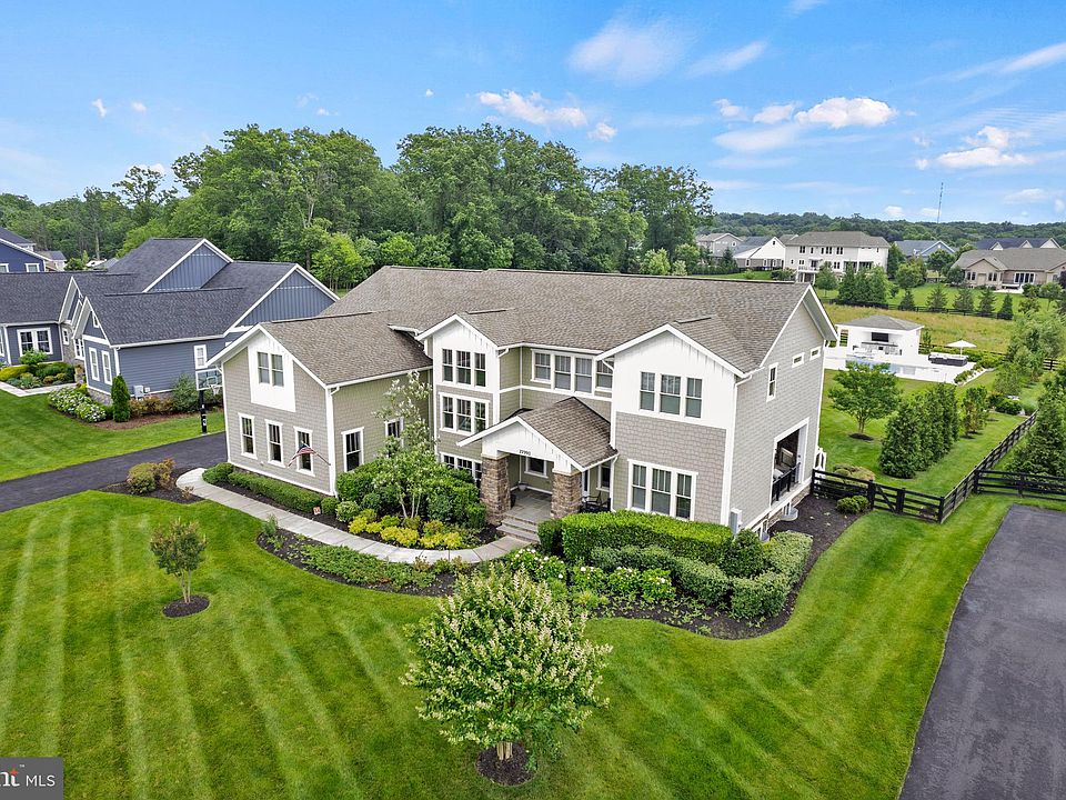1st image of 22990 Homestead Landing Ct