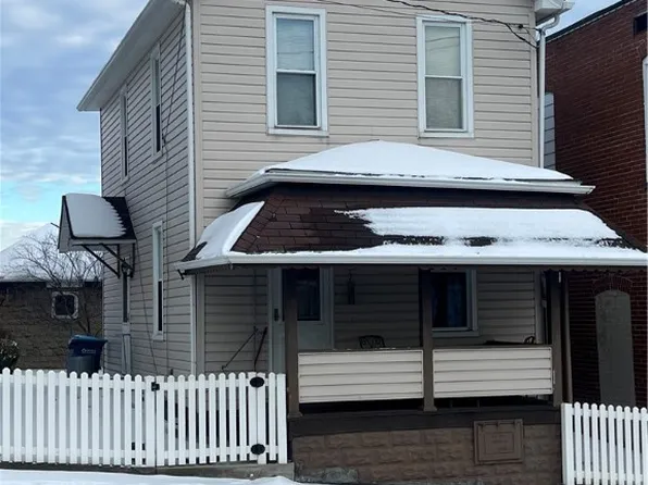 113 S Diamond St, Mount Pleasant, PA 15666