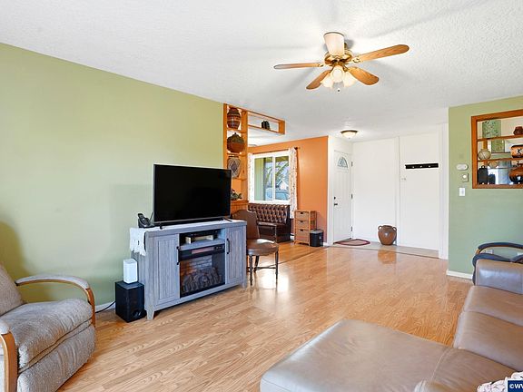 5th image of 13264 Daiquiri Lake Dr NE