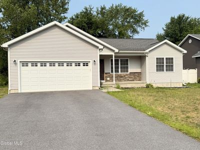 23 Quarry Circle Way, Hudson Falls, NY, 12839