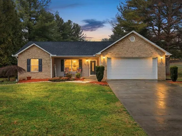 6945 Westgate Cir, Talbott, TN 37877