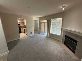 18930 Bothell Everett Hwy APT F101, Bothell, WA 98012