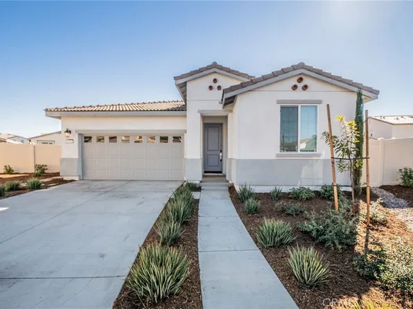 1781 Iris Cir, San Jacinto, CA 92583