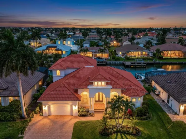 1148 Lamplighter Ct, Marco Island, FL 34145