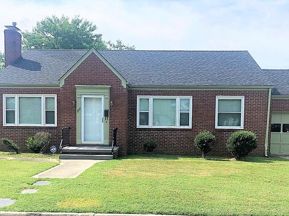 211 Norfolk Ave (front)