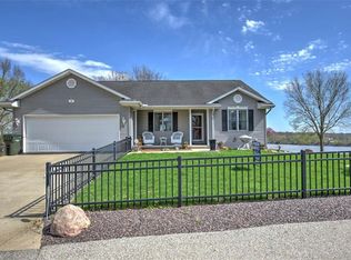 42 Lake Grove Clb, Decatur, IL 62521