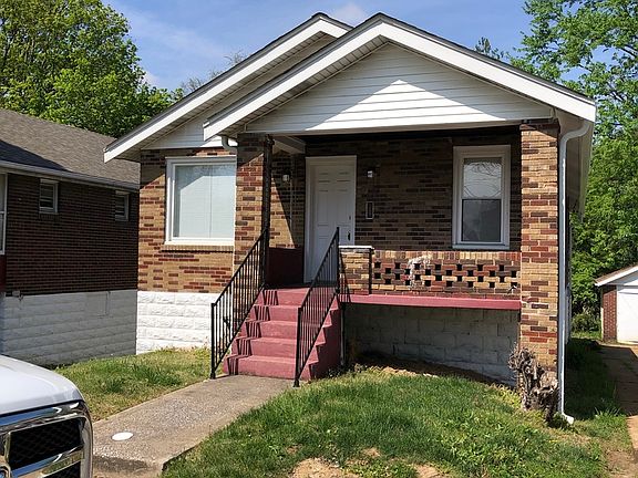 5th image of 8137 Saint Charles Ln