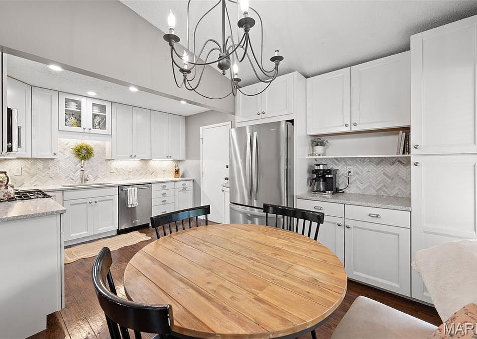 m*様 house on the hill ロンパース 60 37400 Jackson Rd, Moreland Hills, OH 44022 | Zillow