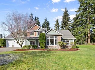 16619 41st St E, Lake Tapps, WA 98391