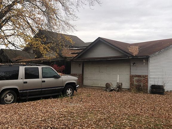 3rd image of 3660 Sycamore Ln