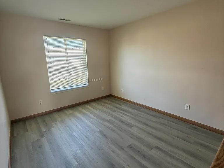 757 Bayles Dr — Photo 19