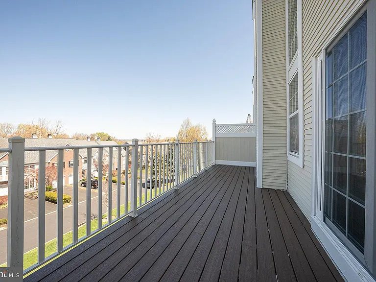 234 Lookout Pl — Photo 9