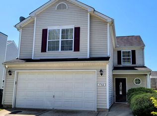 3742 Horseshoe Farm St, Raleigh, NC 27610