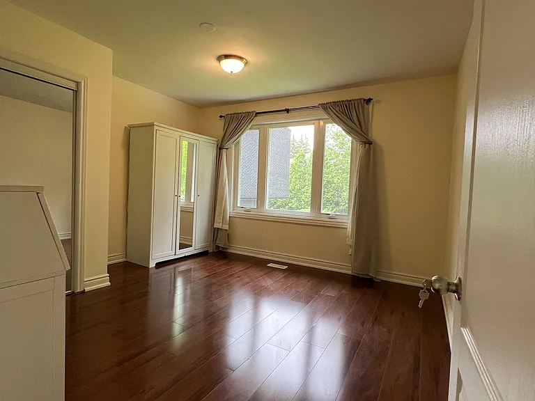 142 Spring Garden Ave — Photo 16