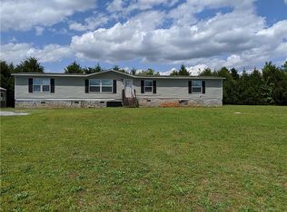 557 Audrey Hardy Rd, Iva, SC 29655