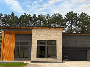 3011 1st St S, Plover, WI 54467