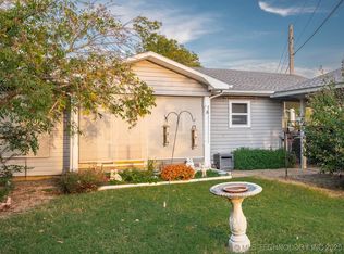 190 SW 2nd St, Krebs, OK 74554