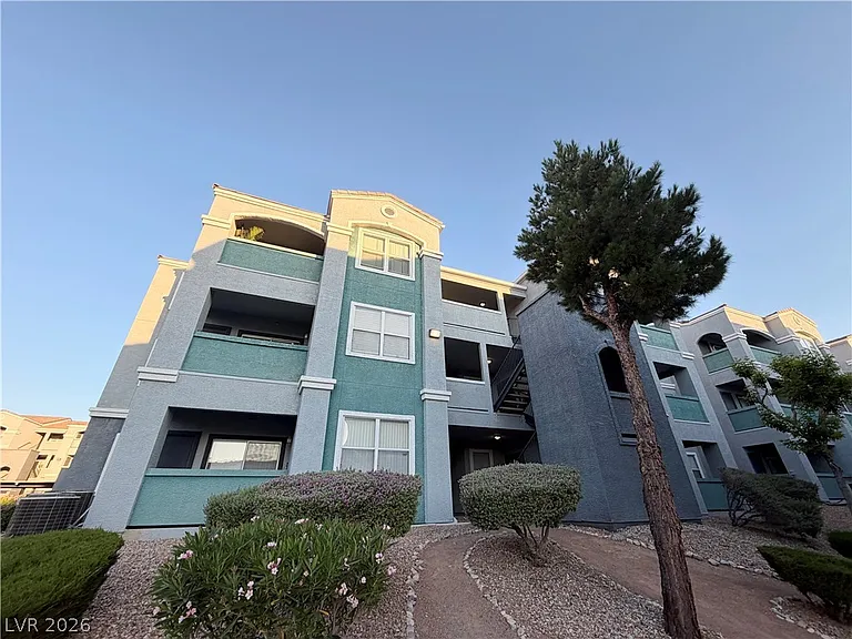 6955 N Durango Dr #2020 — Photo 1