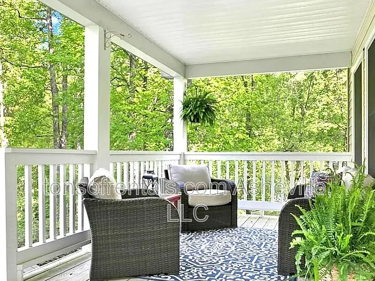 28 Big Rock Rd — Photo 5