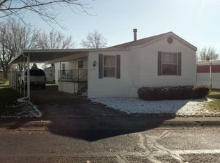 35 Sunset Dr, Springfield, OH 45504