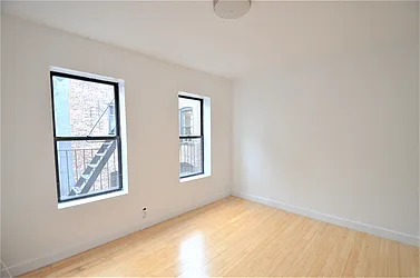 Rented by CITY SKYLINE REALTY INC