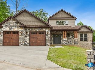 18 Brantley Dr, Winfield, WV 25213