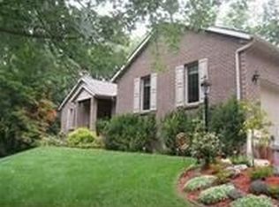 4213 Hutchinson Rd, Cincinnati, OH 45248