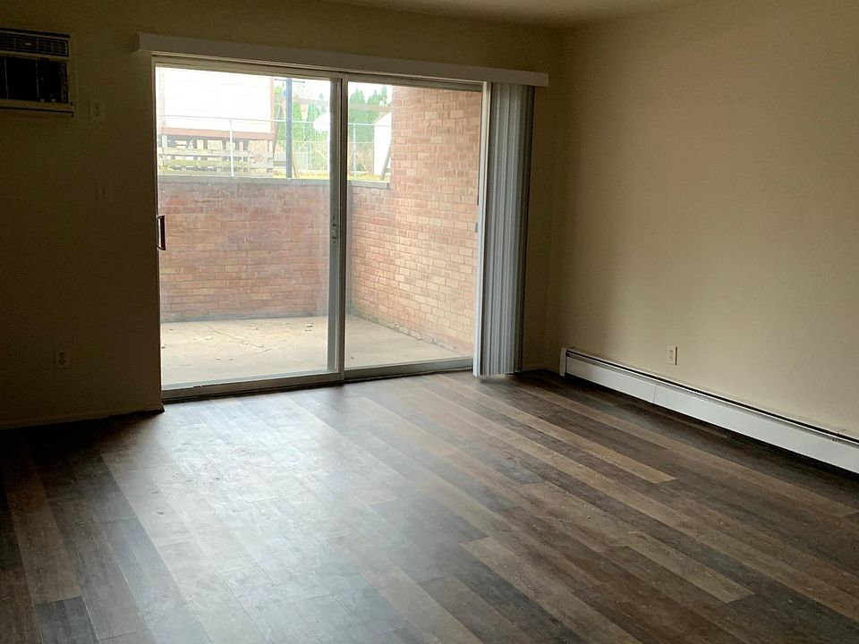 1st image of 2403 Mackinaw St APT D16