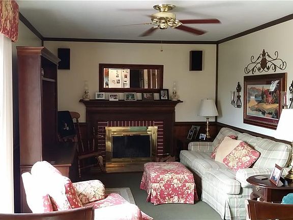 2nd image of 457 Putney Ln