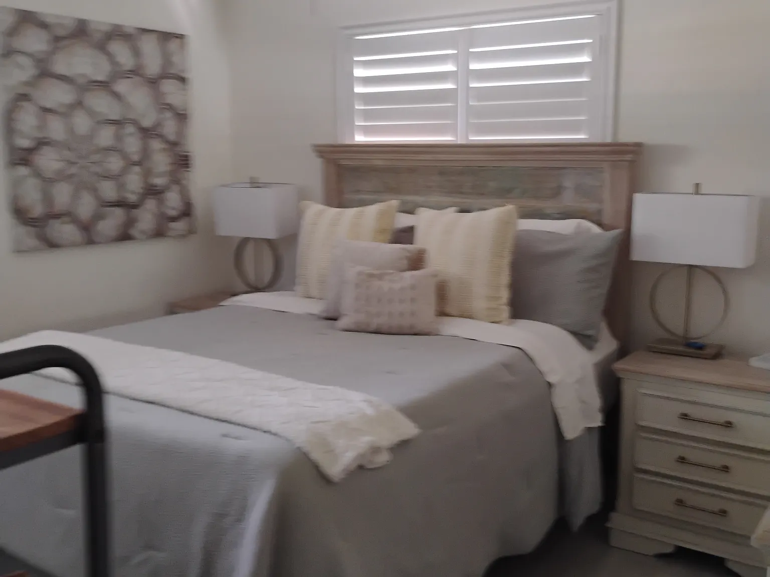 2 bed, 1063 sqft, $2,550 — Photo 2