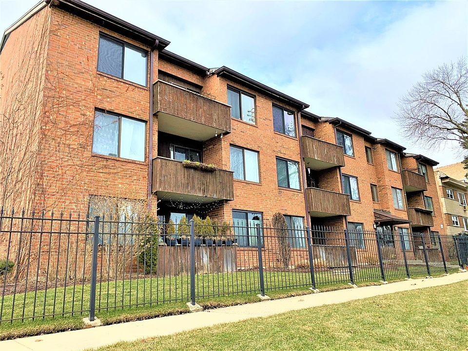 1st image of 5130 N Albany Ave APT 104