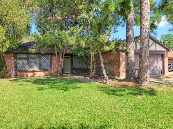 9415 Beckford Dr, Houston, TX 77099