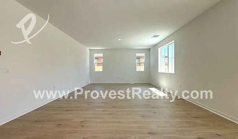 8792 Newcastle Ave — Photo 8