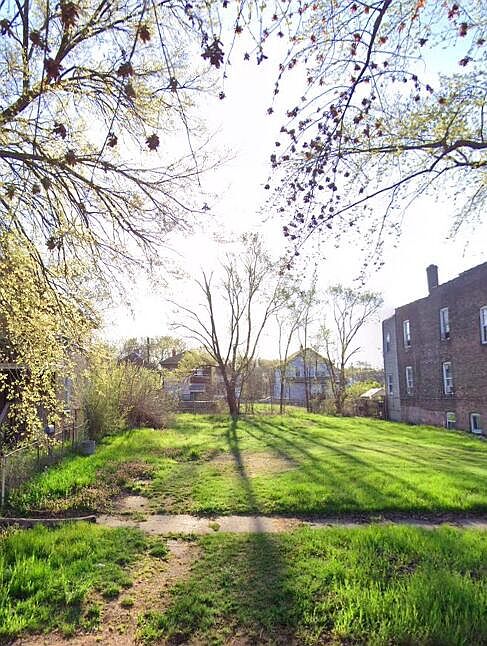 2nd image of 565 Connecticut St
