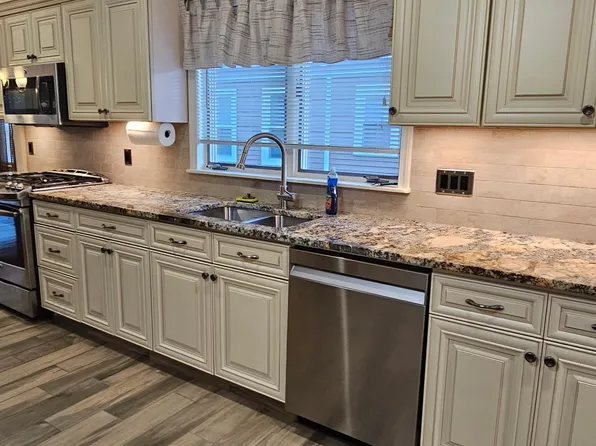 50 Yeomans Ave, Medford, MA 02155