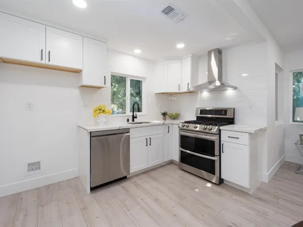 803 Caroline Ave, Galt, CA 95632