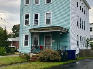 67 School St, Salem, MA 01970