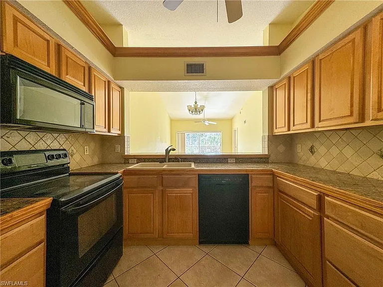 3250 Cypress Glen Way #424 — Photo 7
