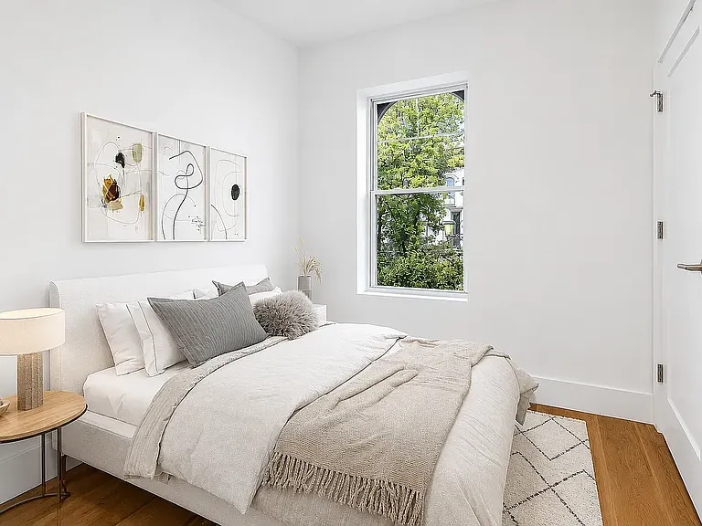 575 Morgan Ave #2 — Photo 5