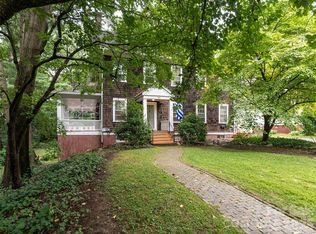 174 Pearson Dr, Asheville, NC 28801