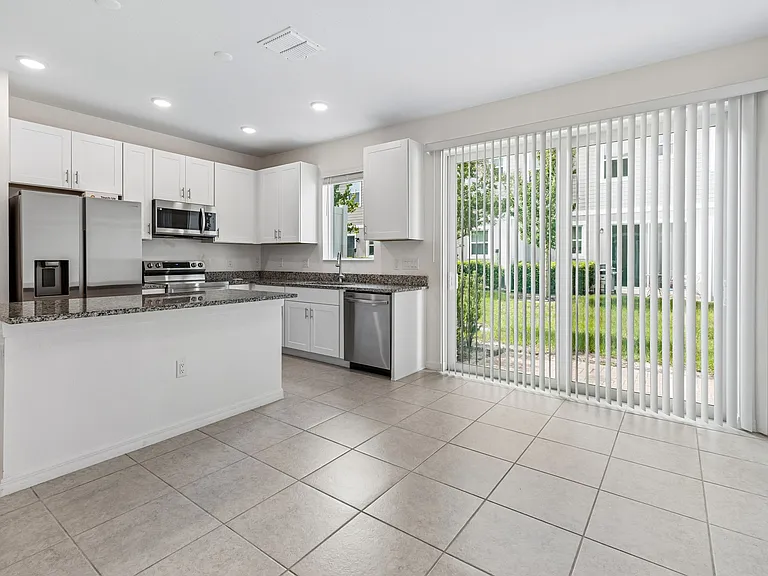 34214 Cinder Way — Photo 24