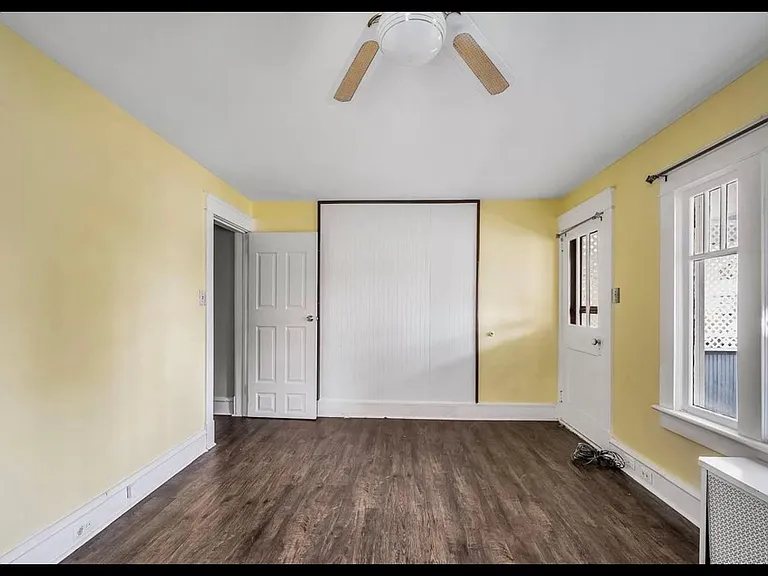 311 Chester St — Photo 7