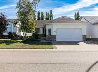 109 W Doran Cres, Red Deer, AB T4R2P5