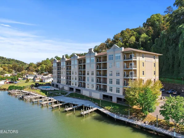 3001 River Towne Way APT 402, Knoxville, TN 37920