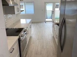 6426 SW 30th St, Miami, FL 33155