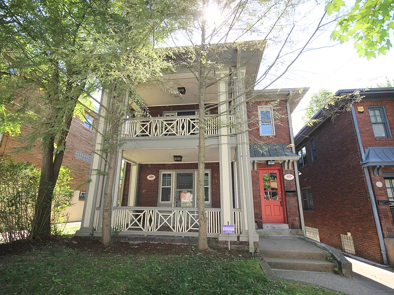 1454 Barnsdale St — Photo 14